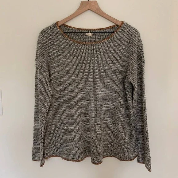 Hem & Thread Knit Pullover Sweater - Medium - Picture 2 of 7